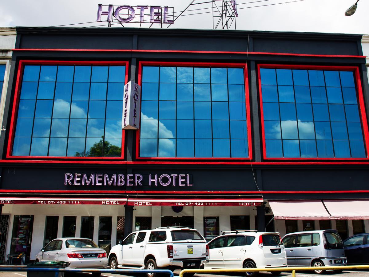 Remember Hotel Batu Pahat Luaran gambar